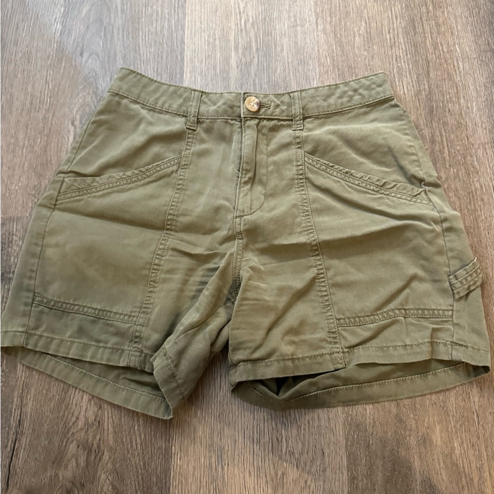 Green shorts